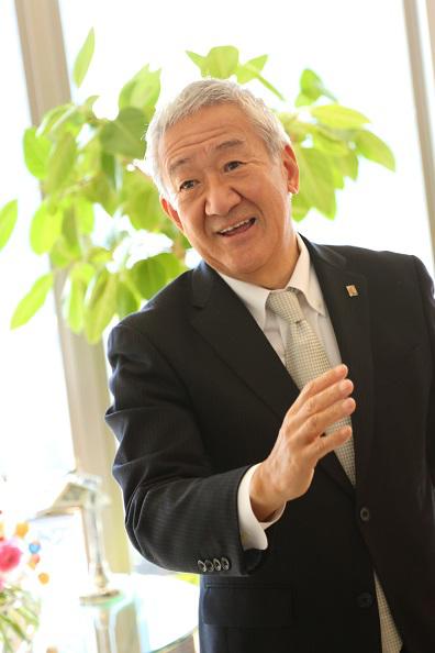 藤尾社長2.jpg